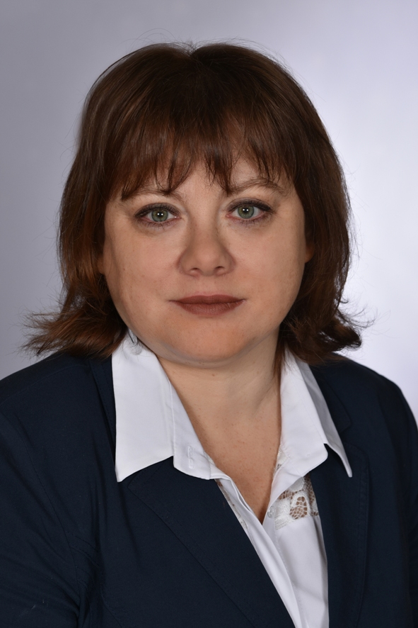 Молодых Оксана Владимировна.